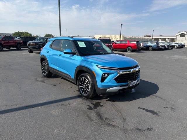 Used 2025 Chevrolet TrailBlazer LT