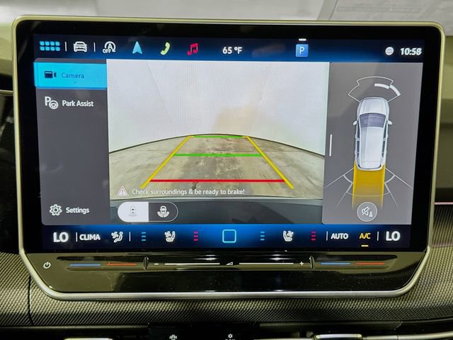 New 2026 Volkswagen Golf 2.0T image 9