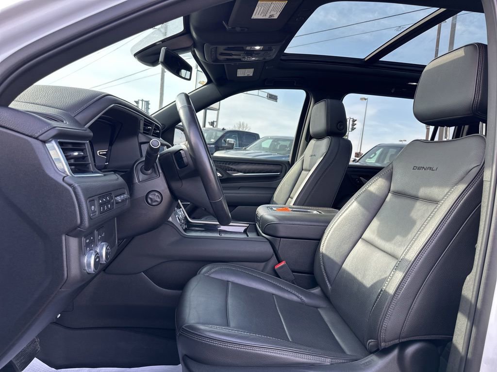 Certified 2022 GMC Yukon XL Denali image 17