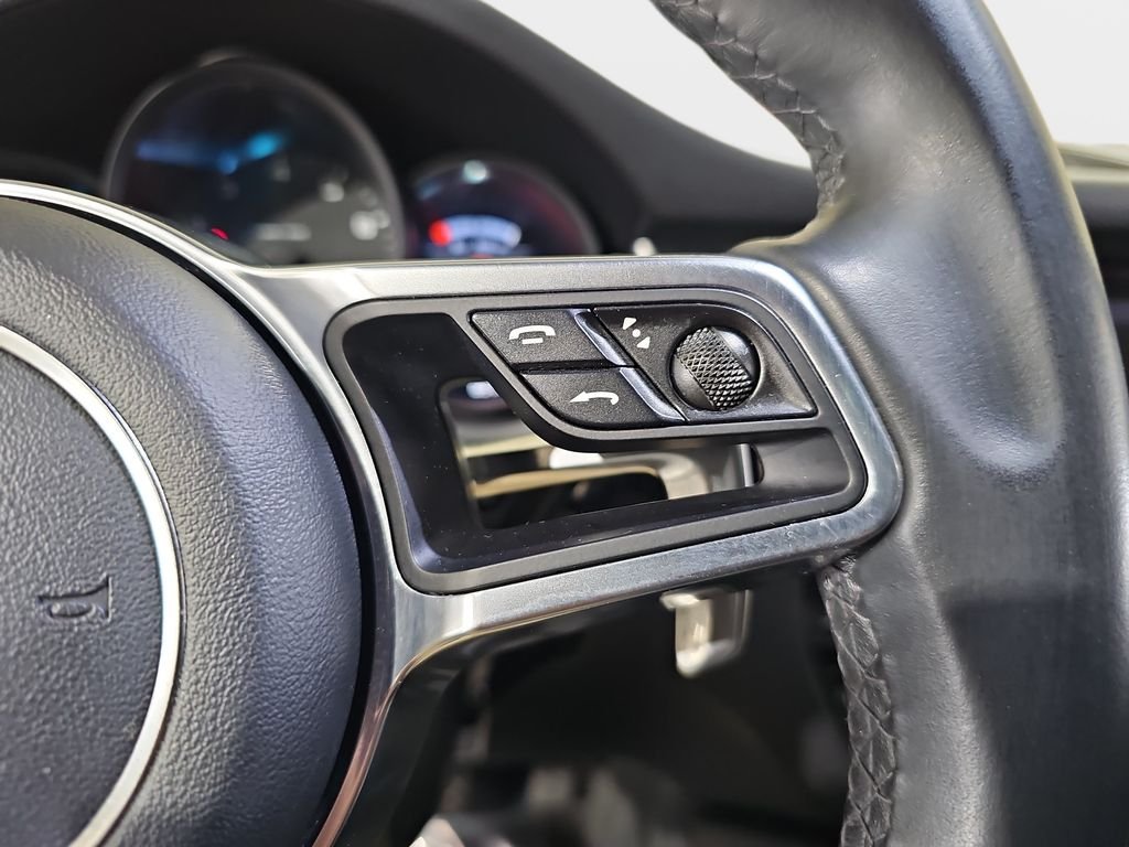 Used 2019 Porsche Macan AWD/4WD image 21