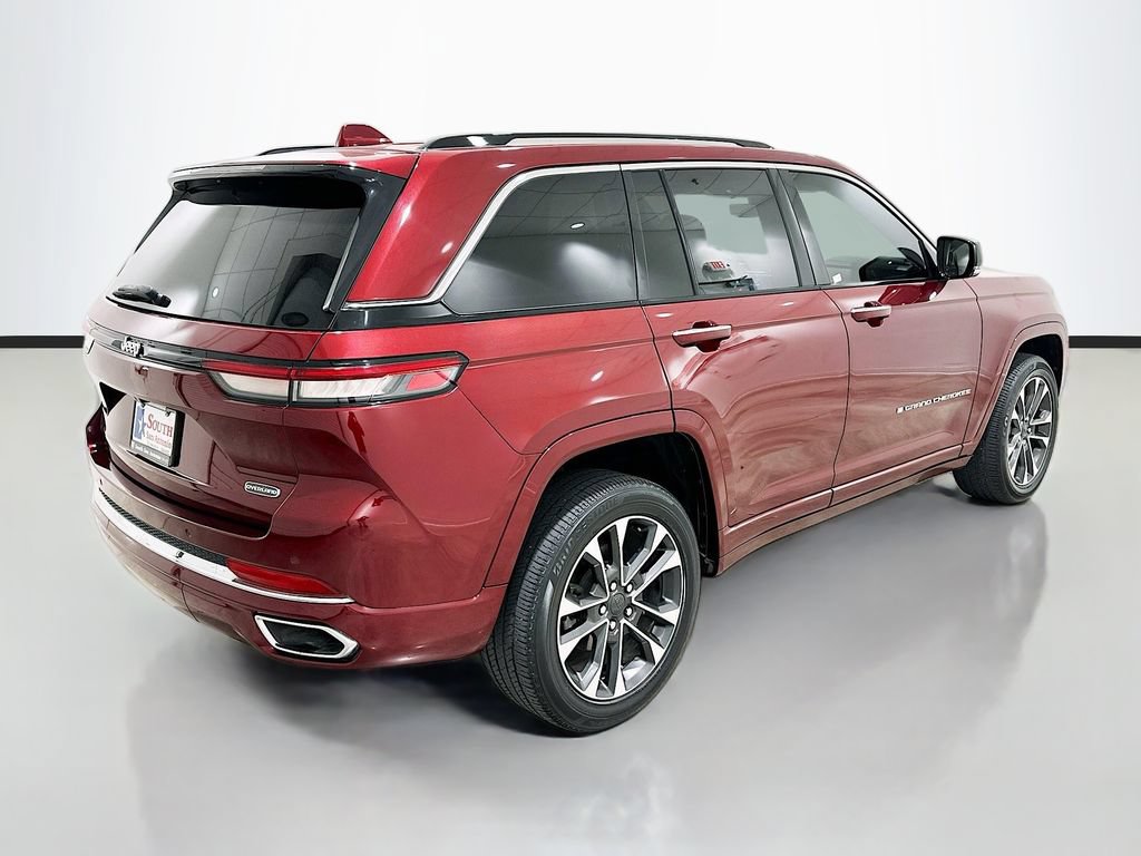Used 2022 Jeep Grand Cherokee Overland RWD image 7