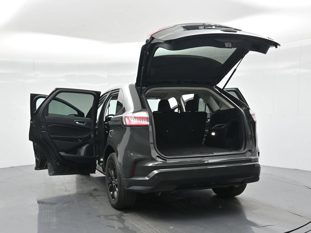 Certified 2022 Ford Edge SE w/ Black Appearance Package AWD/4WD image 34