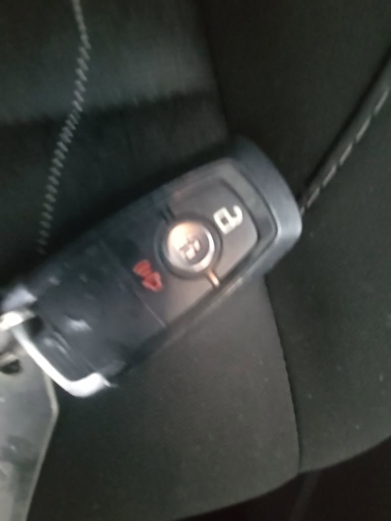 Used 2019 Ford EcoSport SE w/ SE Convenience Package image 34