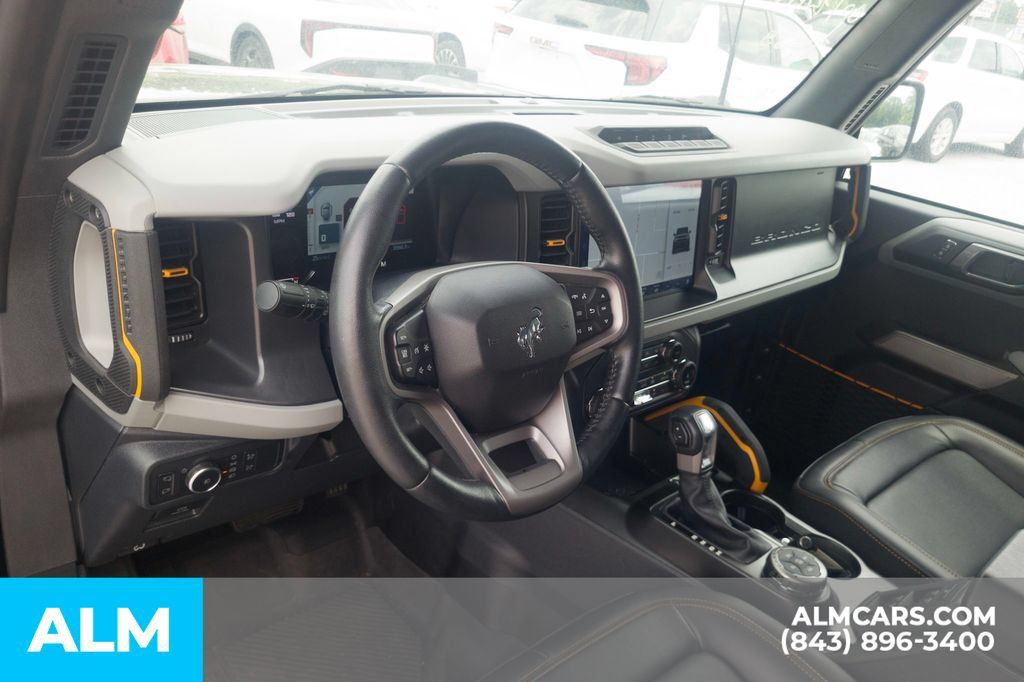 Used 2022 Ford Bronco Badlands AWD/4WD image 5