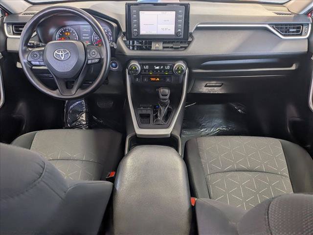 Used 2019 Toyota RAV4 XLE w/ Convenience Package FWD image 18