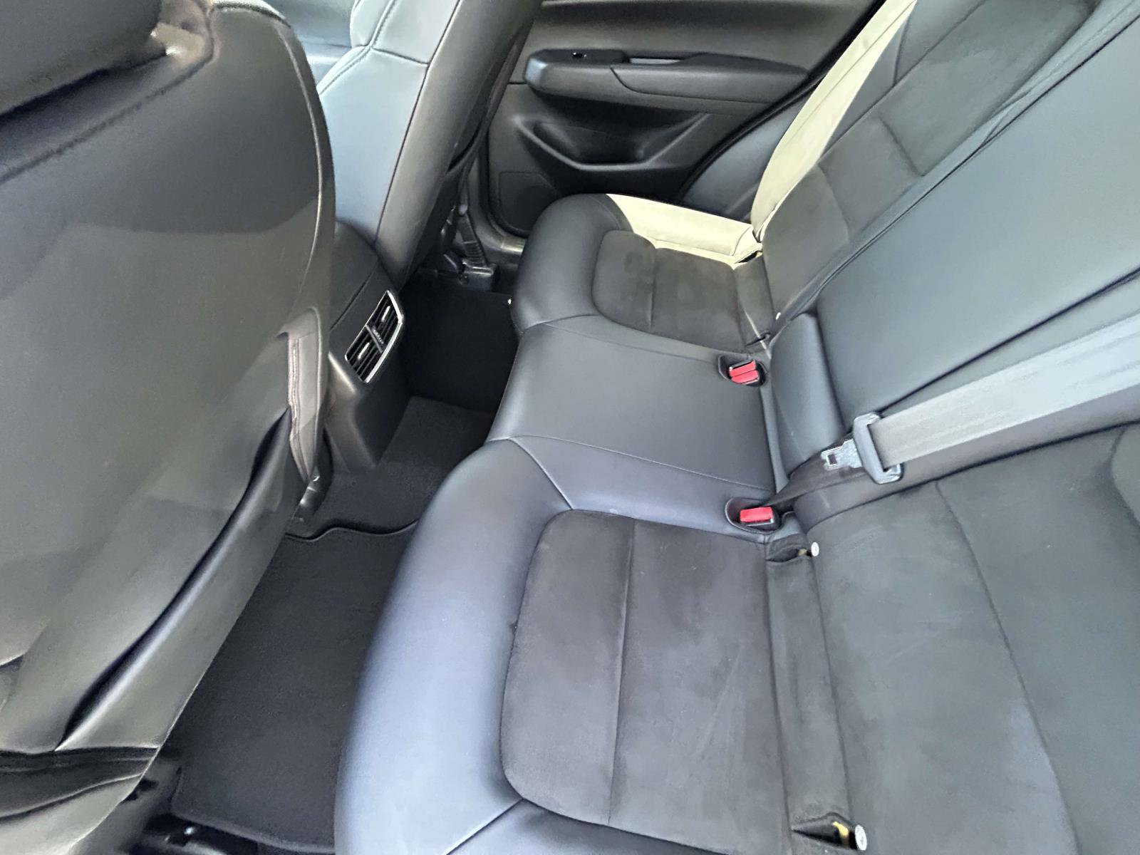 Used 2021 MAZDA CX-5 Touring FWD image 11