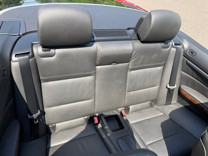 Used 2008 BMW 335i Convertible RWD image 23