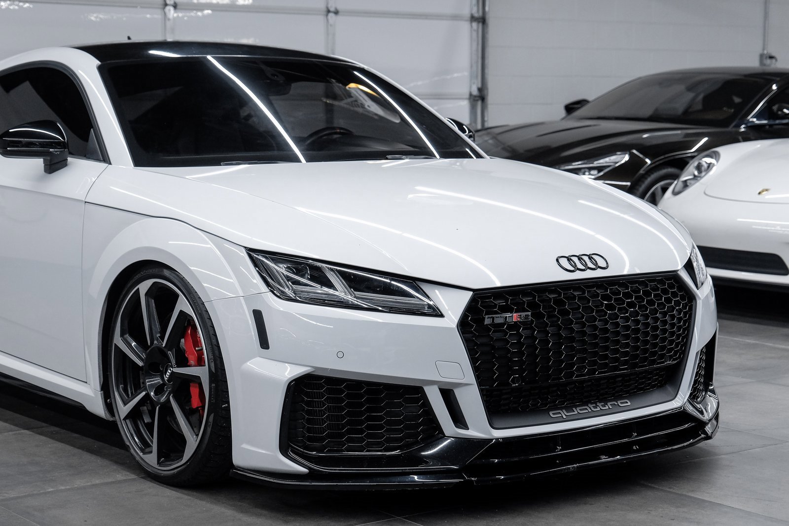 Used 2019 Audi TT RS w/ Technology Package image 9