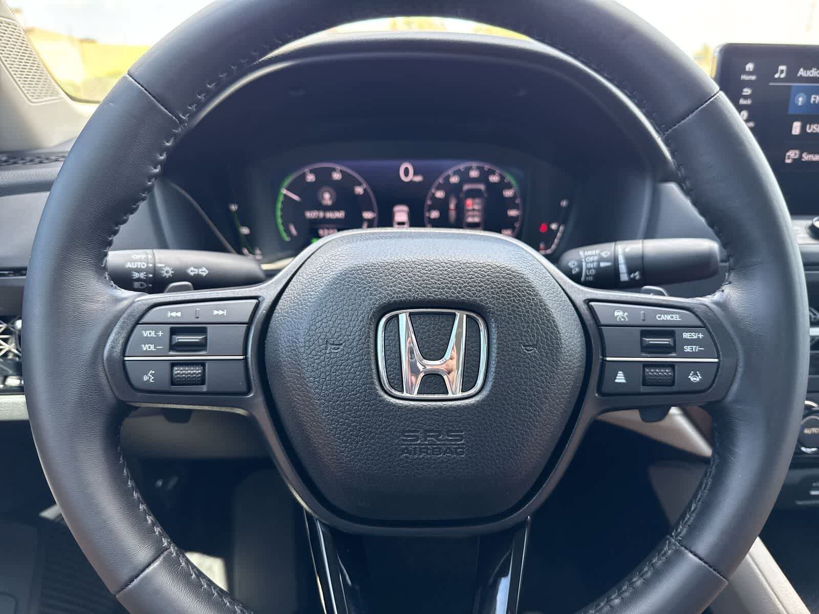 Used 2024 Honda Accord EX-L image 27
