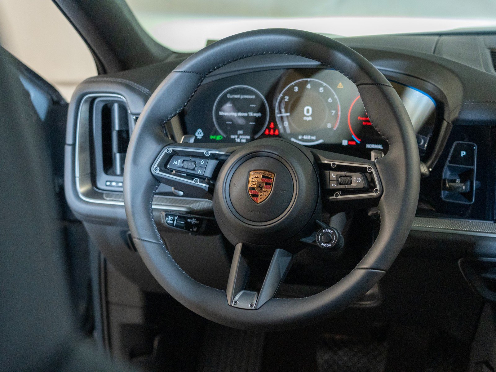 New 2026 Porsche Cayenne GTS AWD/4WD image 27