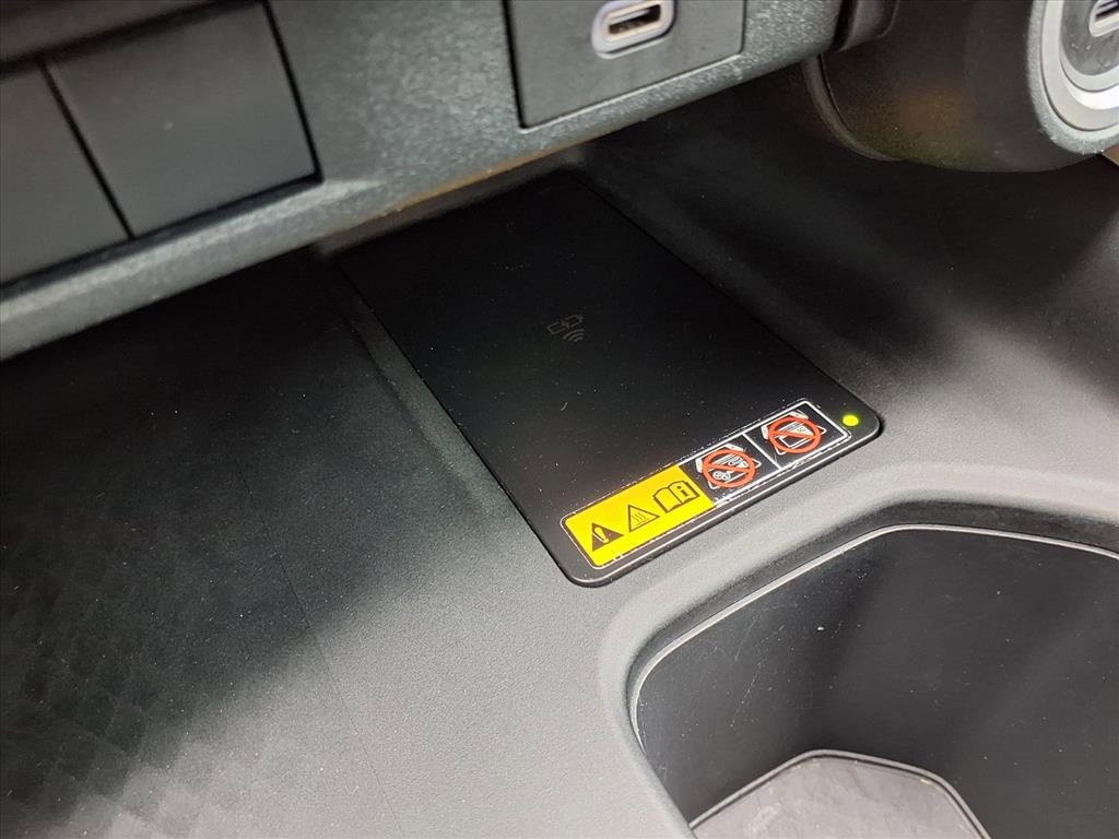 Used 2024 Toyota Grand Highlander Limited image 14