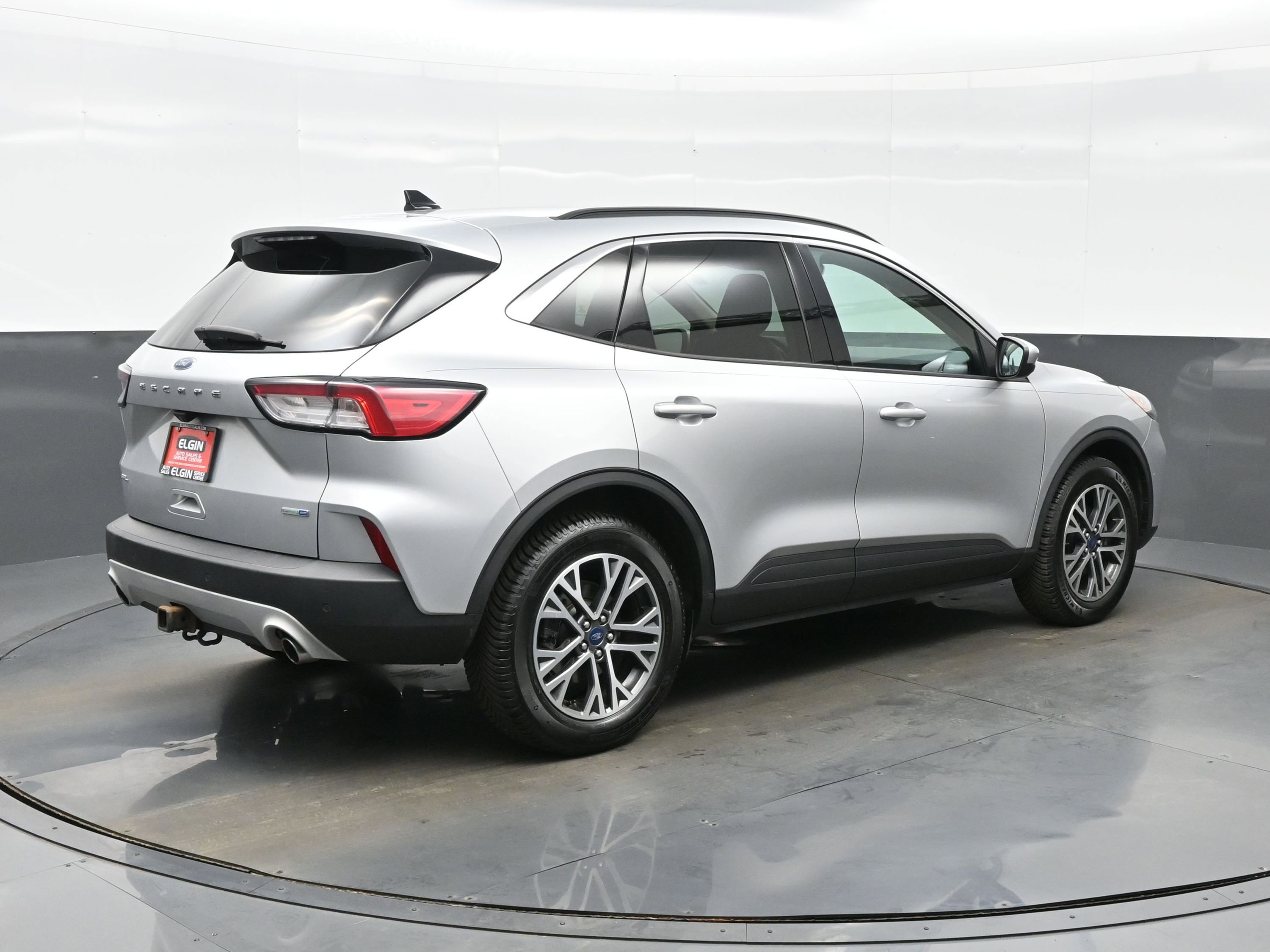 Used 2020 Ford Escape SEL image 6