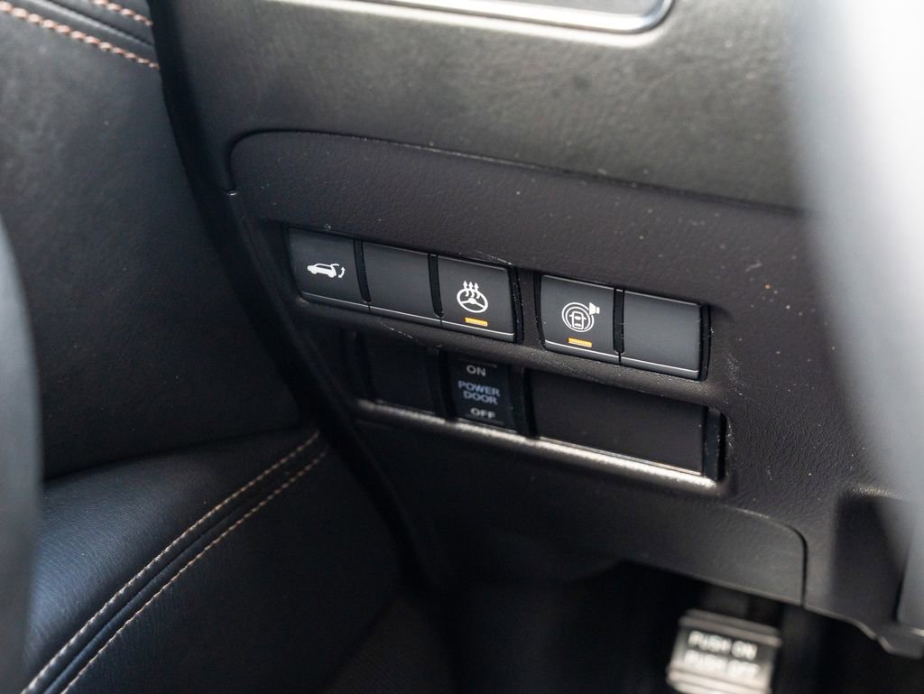 Used 2024 Nissan Armada Platinum w/ Captain's Chairs Package AWD/4WD image 34