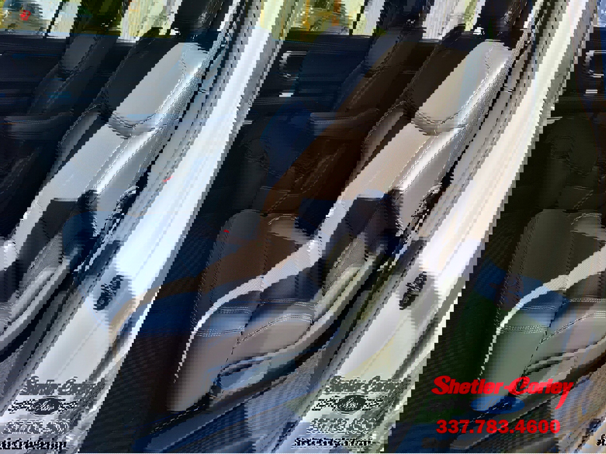 New 2025 Ford Expedition Max Platinum w/ Stealth Performance Package image 15