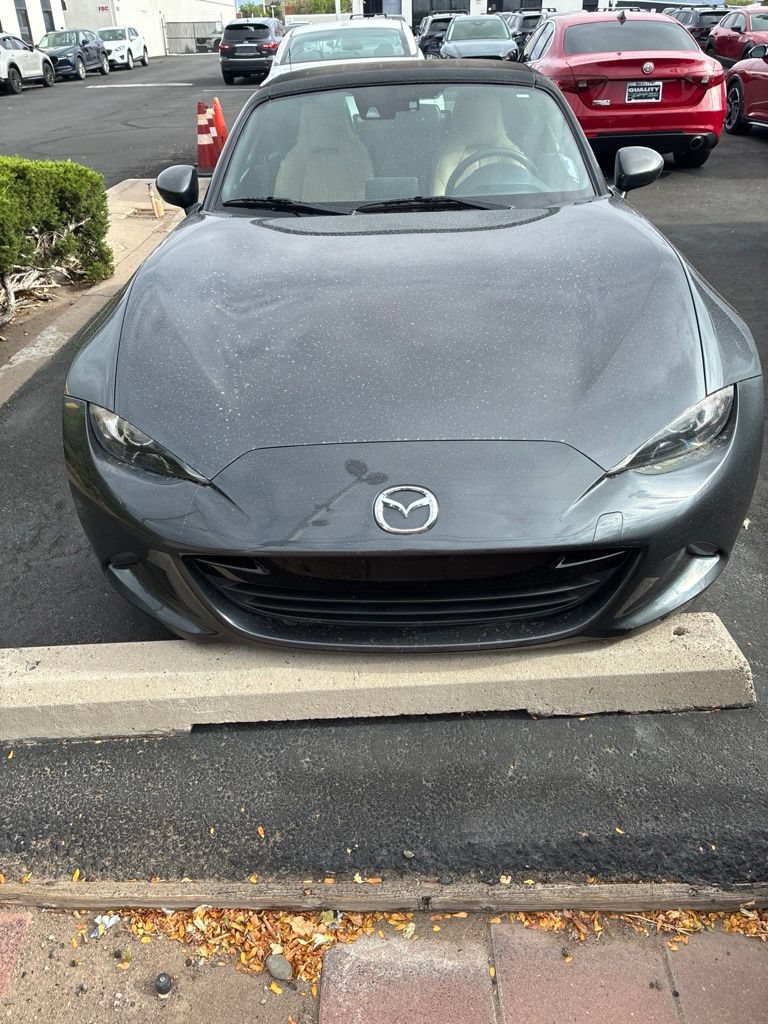 Used 2016 MAZDA MX-5 Miata Grand Touring RWD image 1