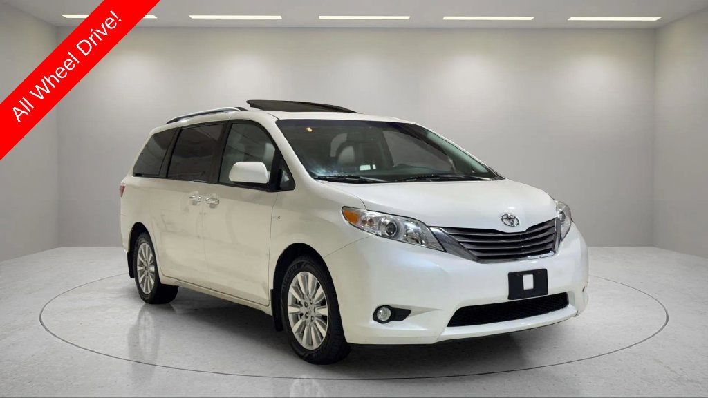 Used 2017 Toyota Sienna XLE w/ XLE Navigation Package AWD/4WD image 1