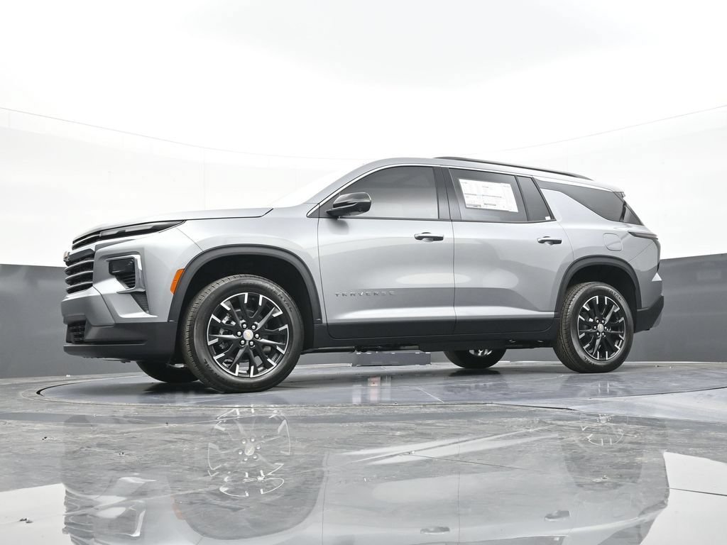 New 2026 Chevrolet Traverse LT w/ Sun and Wheel Package FWD image 49