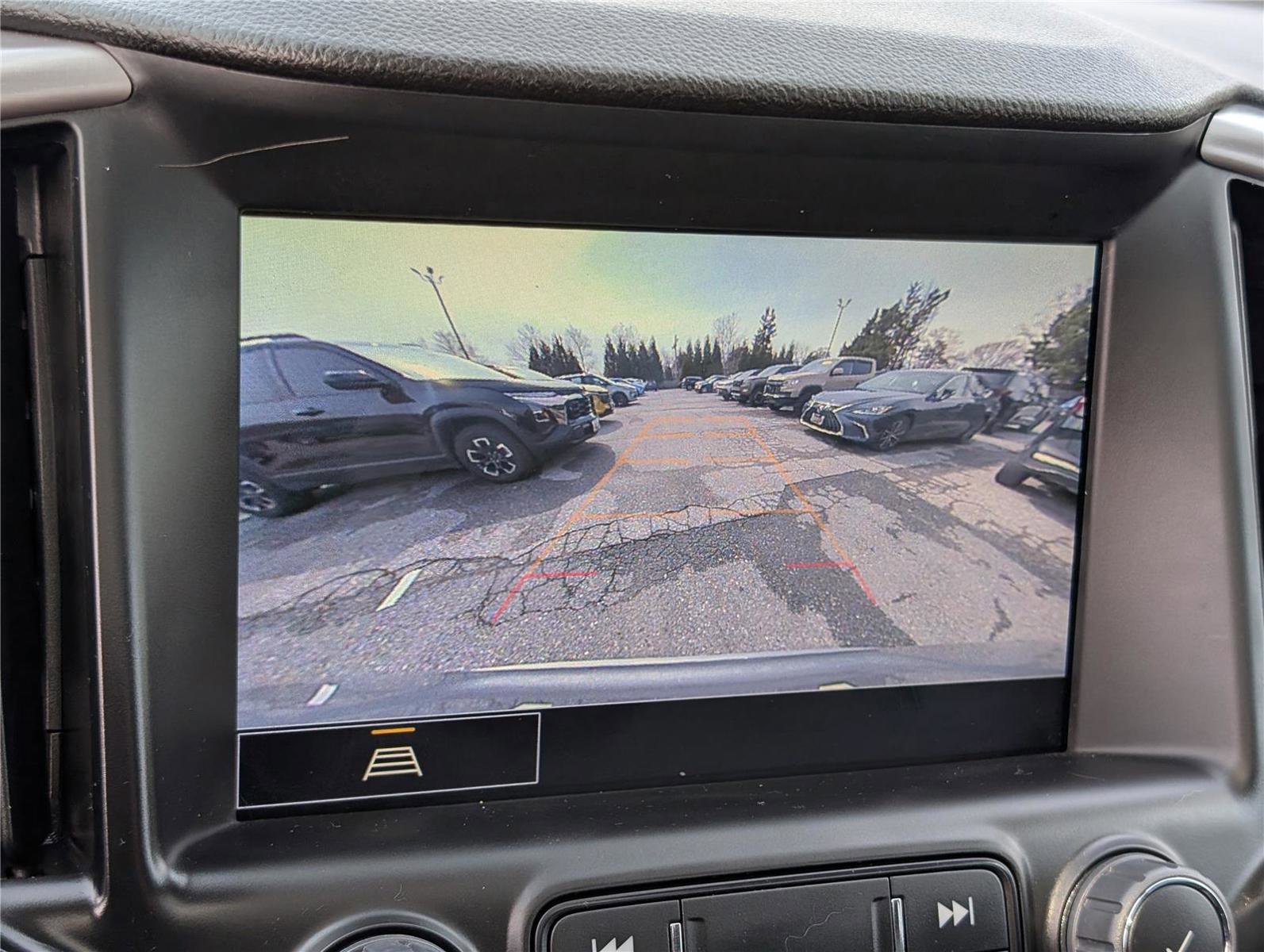 Used 2024 GMC Terrain AT4 image 29