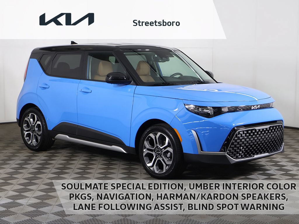 Used 2025 Kia Soul EX FWD image 1
