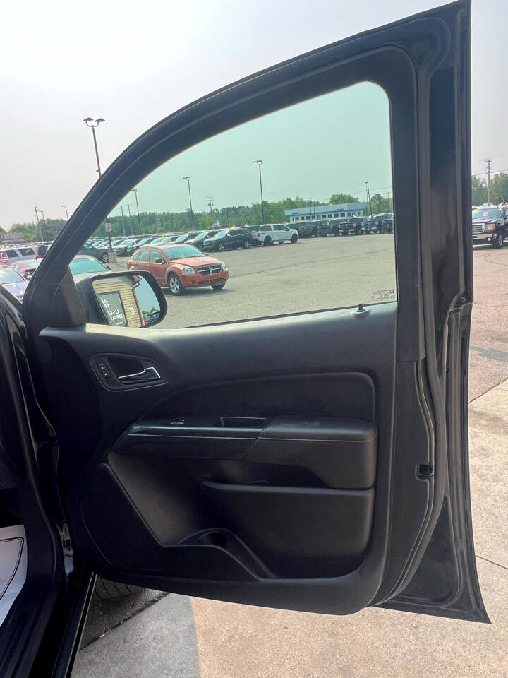 Used 2021 GMC Canyon AT4 image 16