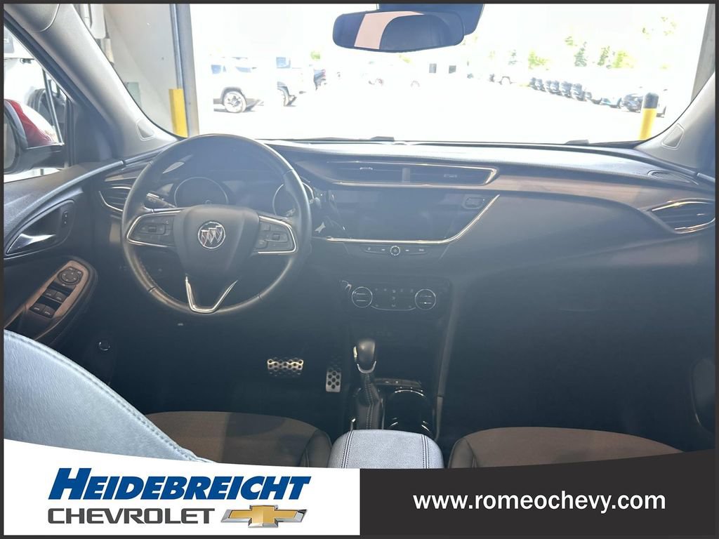Used 2023 Buick Encore GX Select w/ Sport Touring Package FWD image 15