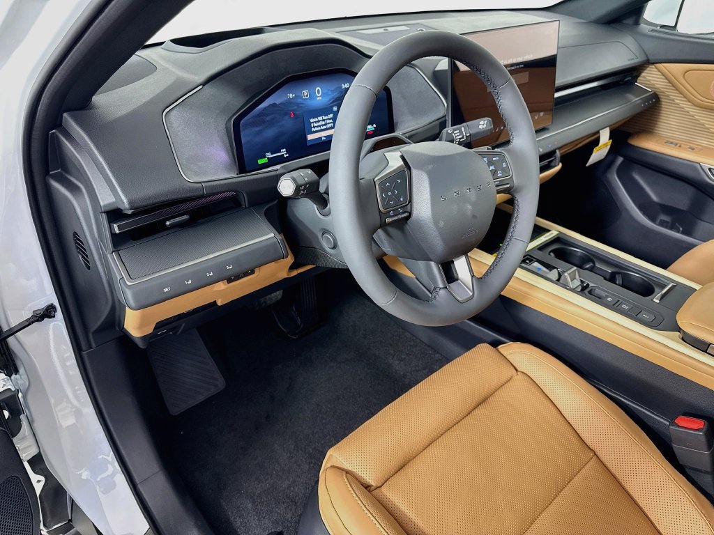 New 2026 Lexus ES 350e w/ Cold Area Package FWD image 9