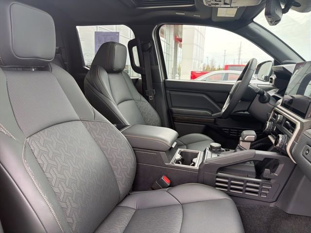 Used 2025 Toyota Tacoma Limited image 34