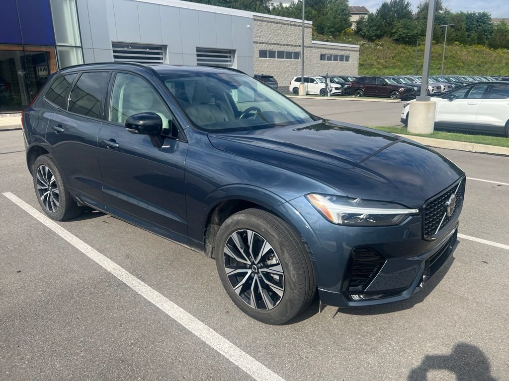 Used 2024 Volvo XC60 B5 Core w/ Climate Package AWD/4WD image 6