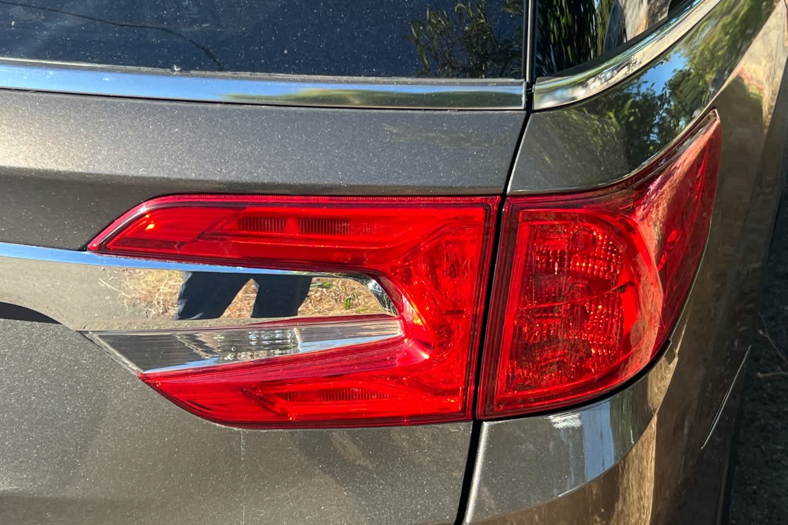 Used 2019 Honda Odyssey EX-L image 17