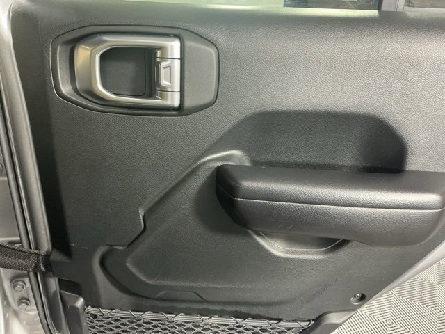 Used 2020 Jeep Gladiator Sport w/ Quick Order Package 24S image 11