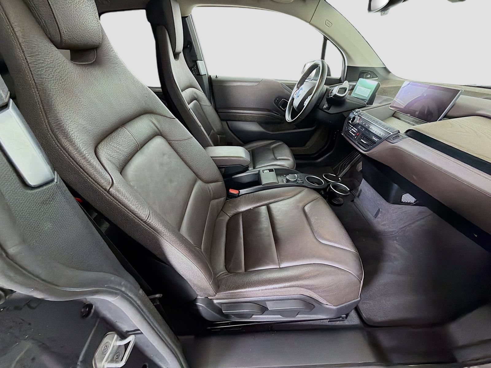 Used 2018 BMW i3 w/ Range Extender RWD image 31