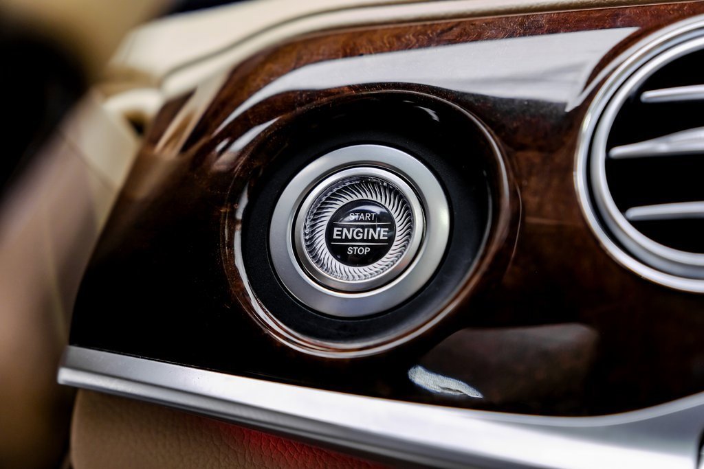 Used 2019 Mercedes-Benz S 560 4MATIC Sedan image 25