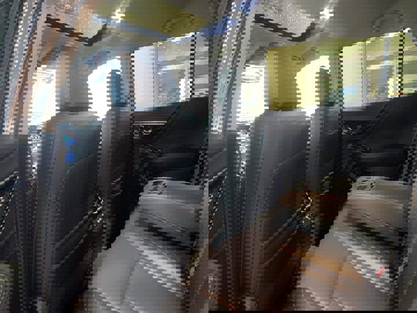 Used 2023 Subaru Outback Limited image 6