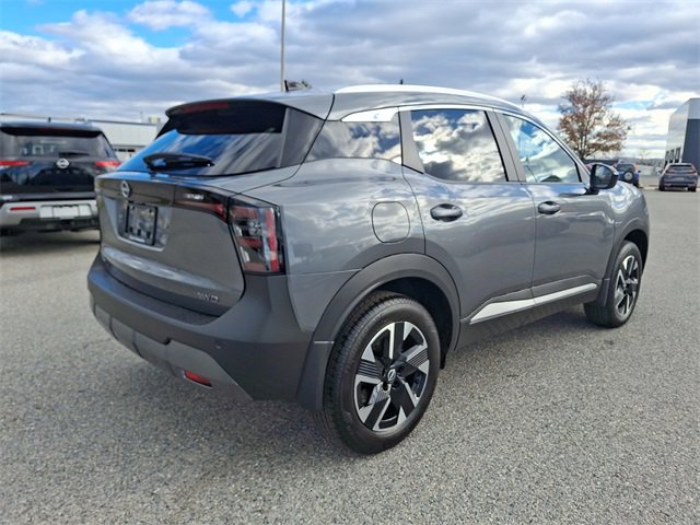 New 2026 Nissan Kicks SV image 6