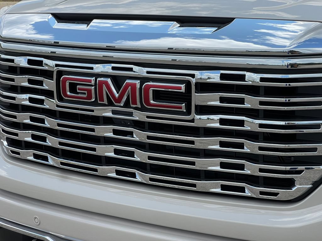 New 2026 GMC Sierra 1500 Denali w/ Denali Reserve Package AWD/4WD image 44