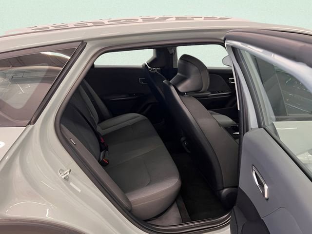 Used 2025 Kia K4 FWD image 11