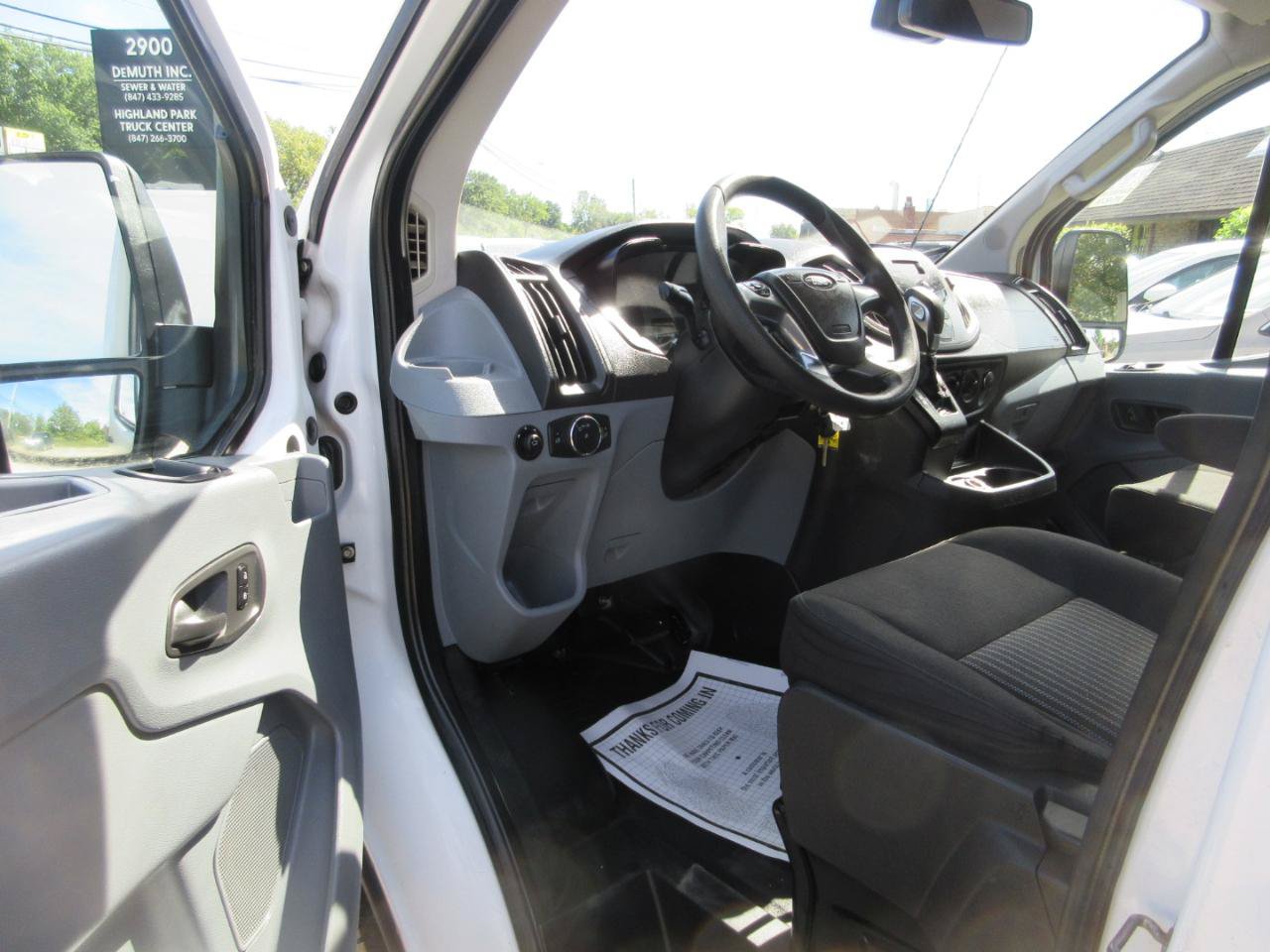 Used 2019 Ford Transit 250 130 Low Roof w/ Exterior Upgrade Package RWD image 15