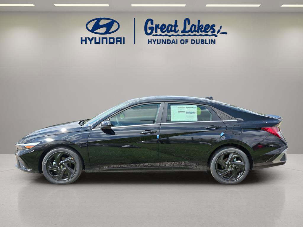New 2026 Hyundai Elantra SEL Sport image 2