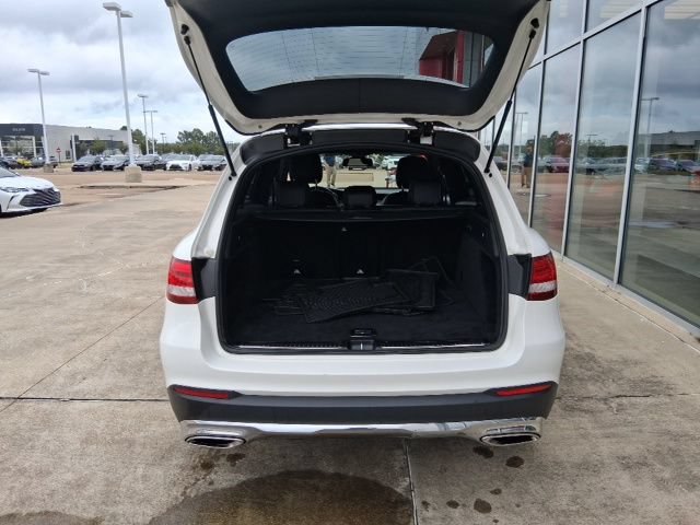 Used 2019 Mercedes-Benz GLC 300 image 7
