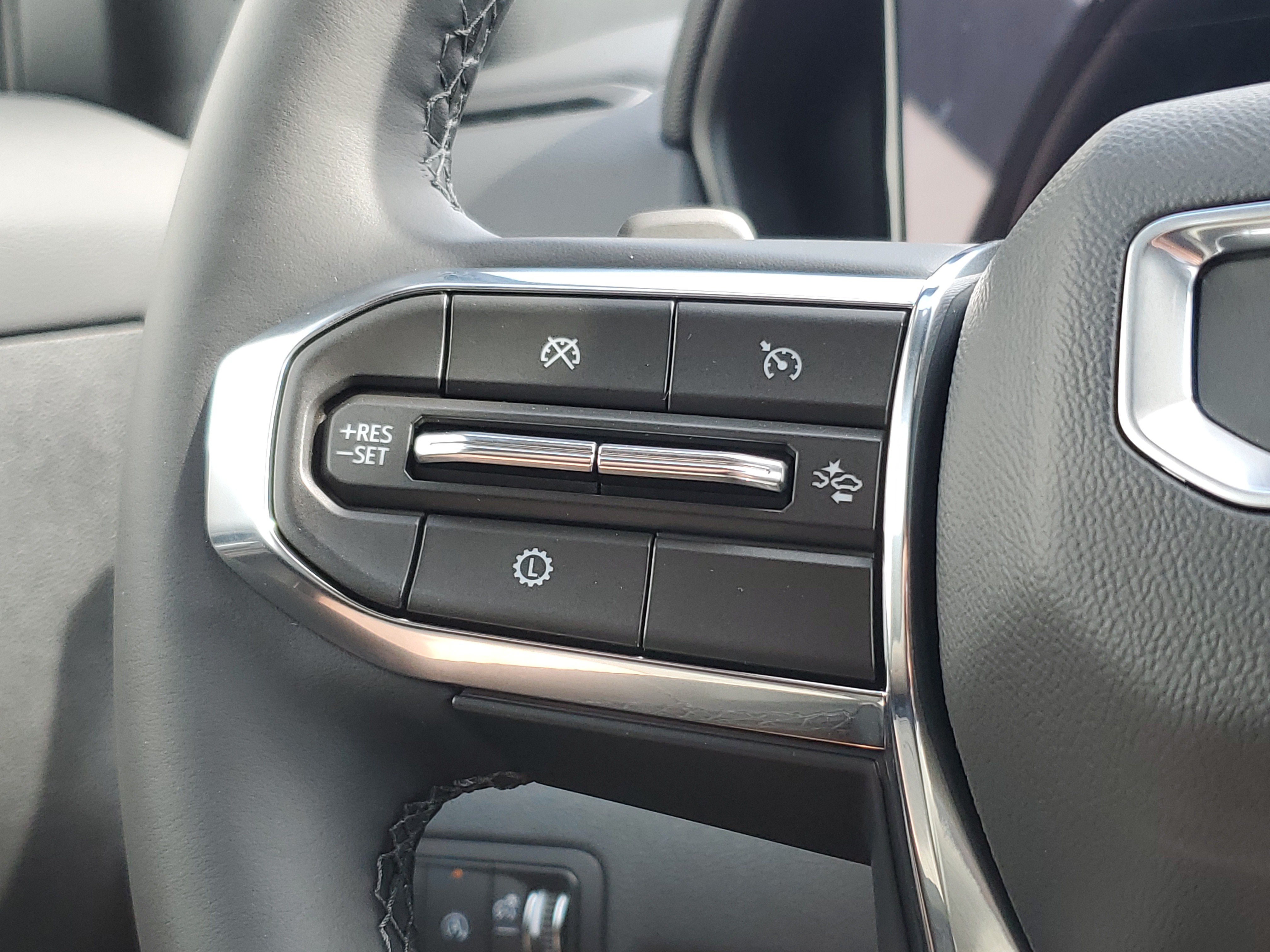 New 2026 GMC Terrain Elevation w/ Elevation Premium Package FWD image 23