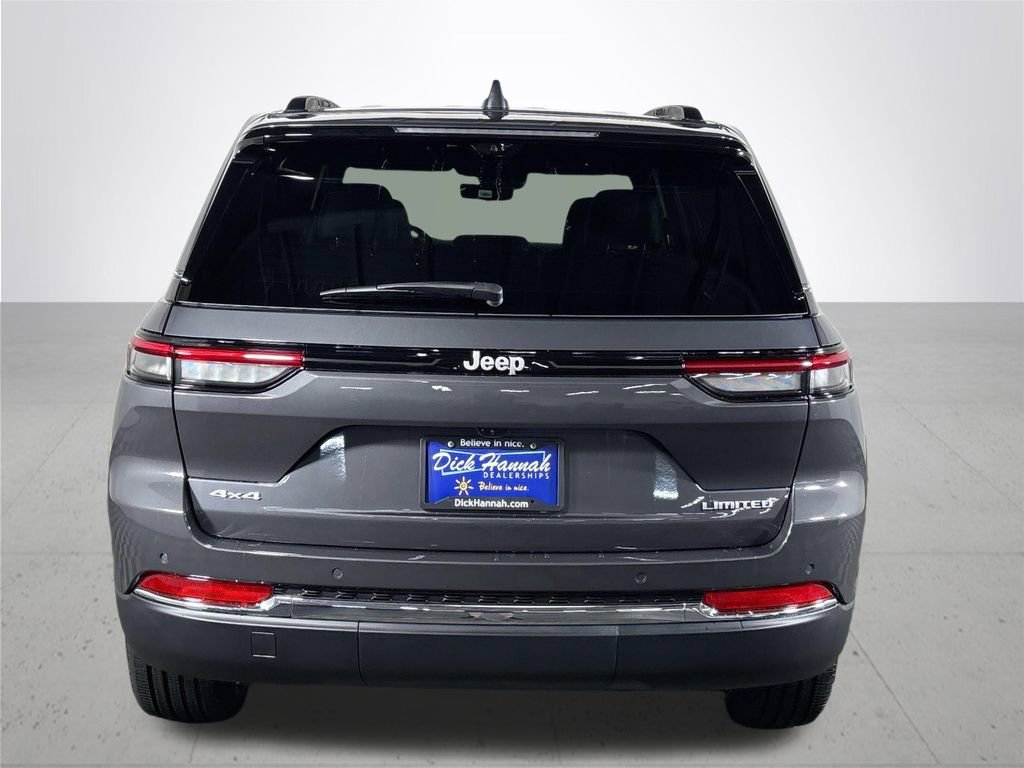 New 2025 Jeep Grand Cherokee Limited image 8