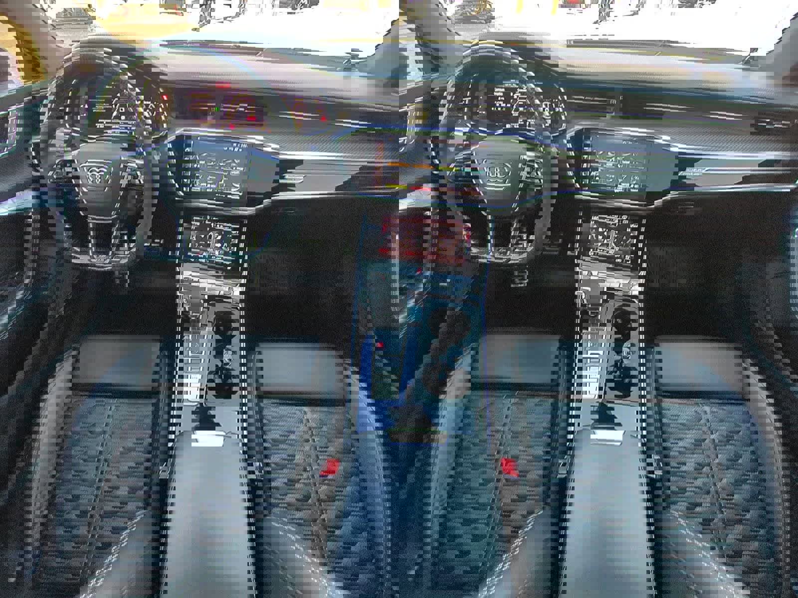 Used 2021 Audi RS 7 Sportback w/ Carbon Optic Package image 15