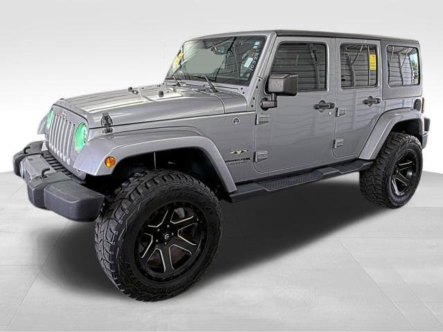 Used 2018 Jeep Wrangler Unlimited Sahara AWD/4WD image 7