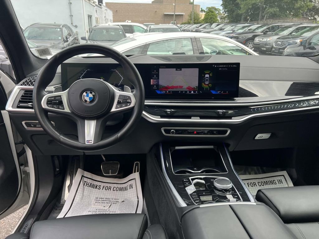 Used 2024 BMW X7 xDrive40i w/ M Sport Package image 13
