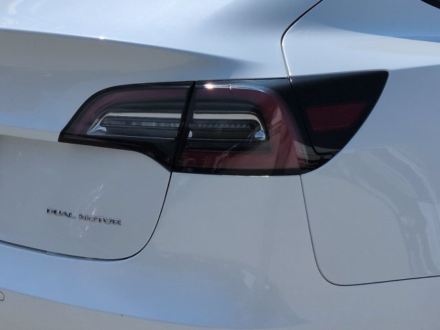 Used 2022 Tesla Model 3 Long Range AWD/4WD image 14