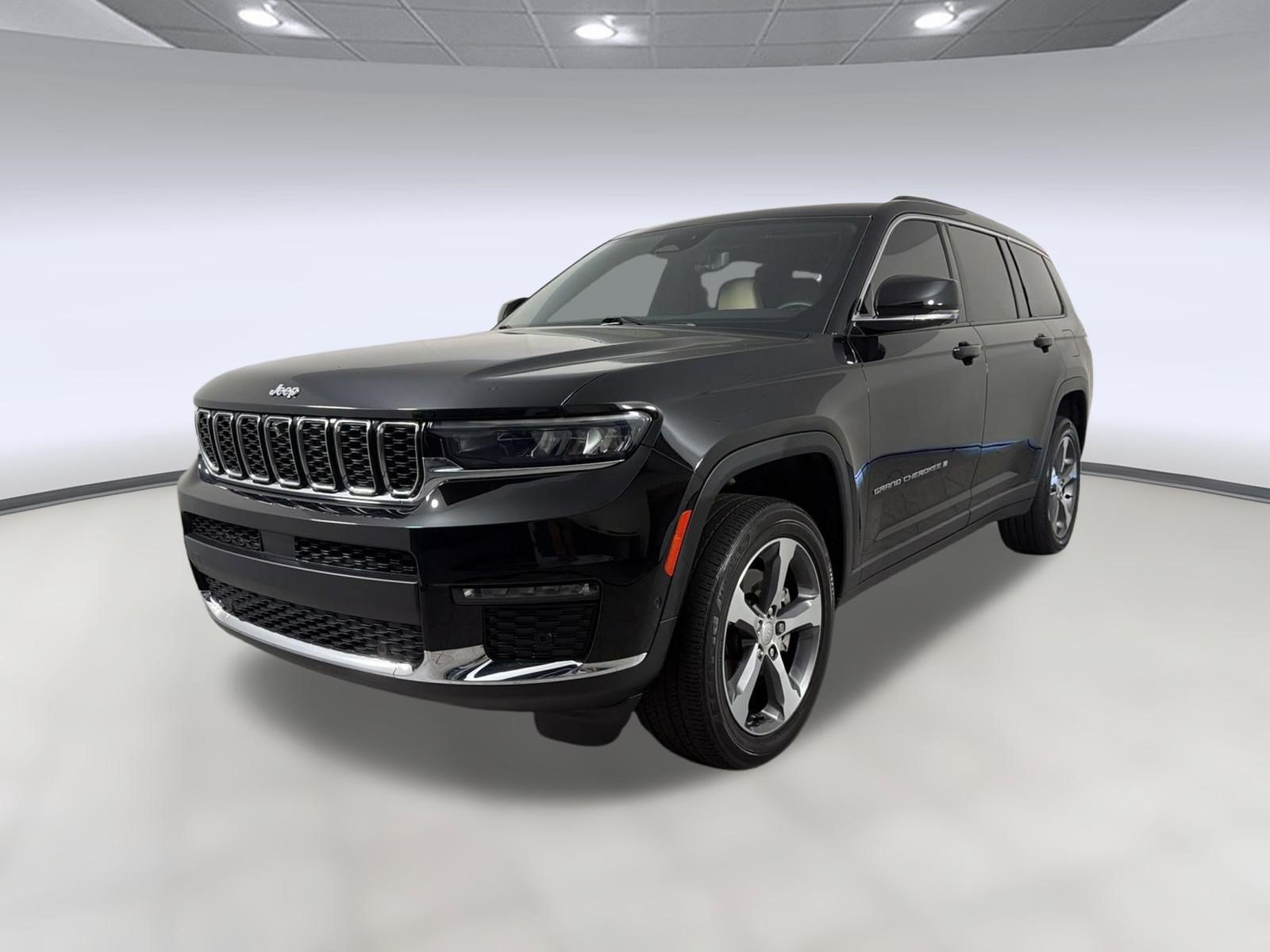Used 2023 Jeep Grand Cherokee L Limited w/ Luxury Tech Group II AWD/4WD video 1