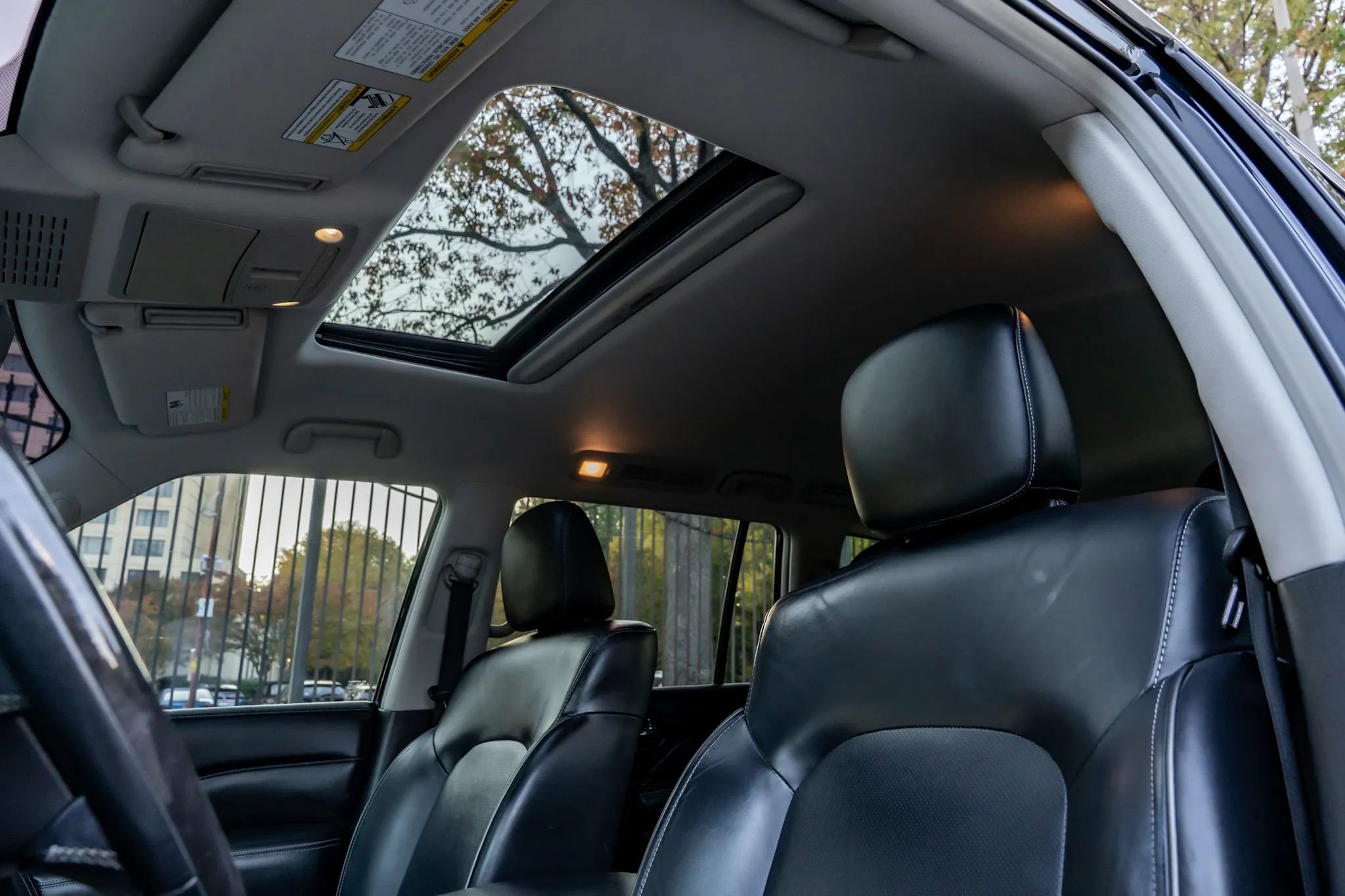 Used 2021 INFINITI QX80 Luxe w/ Cargo Package image 13