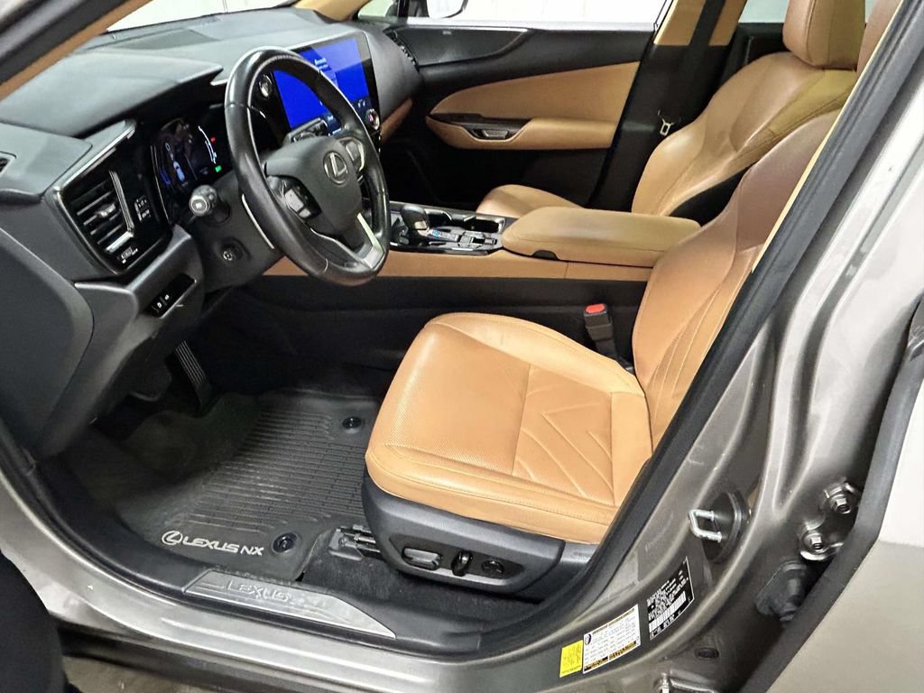 Used 2024 Lexus NX 350h AWD w/ Vision Package image 11