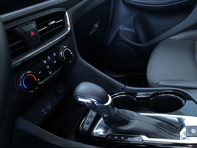 Used 2025 Buick Encore GX Preferred image 29