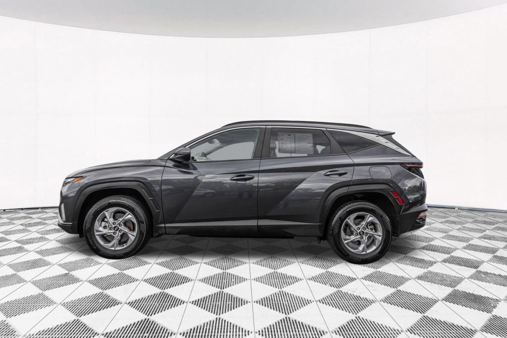 Used 2023 Hyundai Tucson SEL w/ Winter Package AWD/4WD image 6
